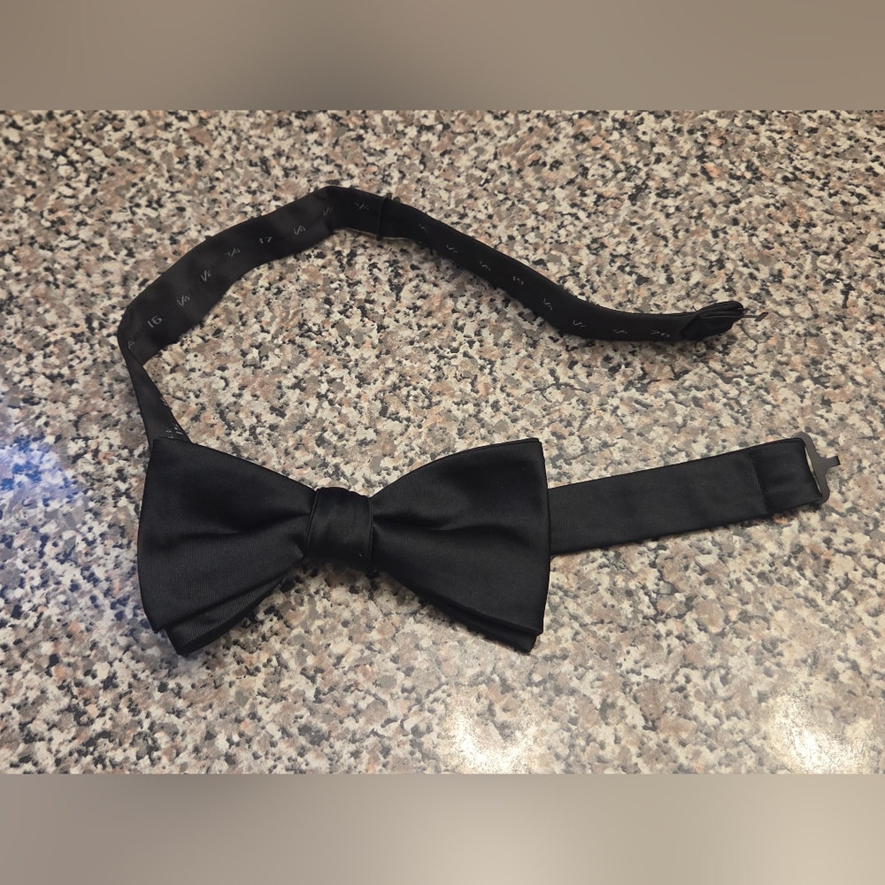 Mens Bespoke Black BowTie